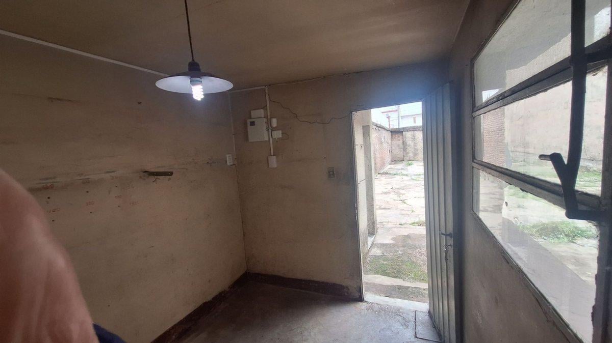 Foto de VENTA GALPÓN REPUBLICA DEL LIBANO 300 GERLI LANUS, imagen 5