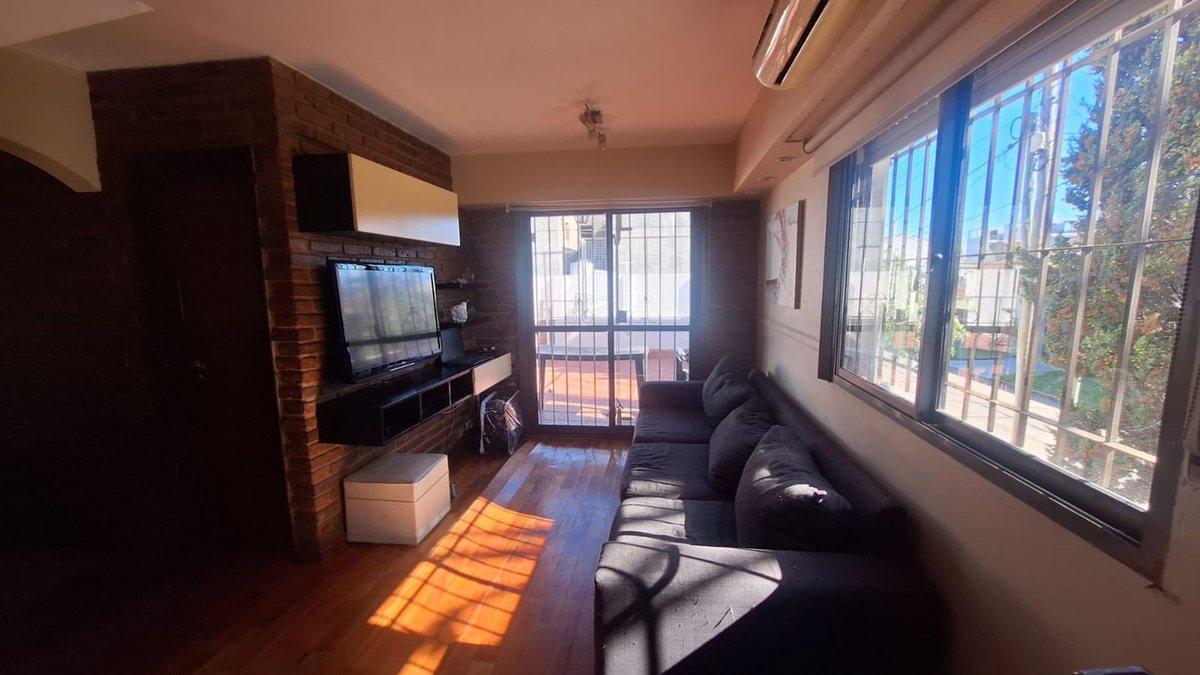 Foto de VENTA PH 4AMB, ZONA SHOPPING AVELLANEDA,TERRAZA, imagen 4