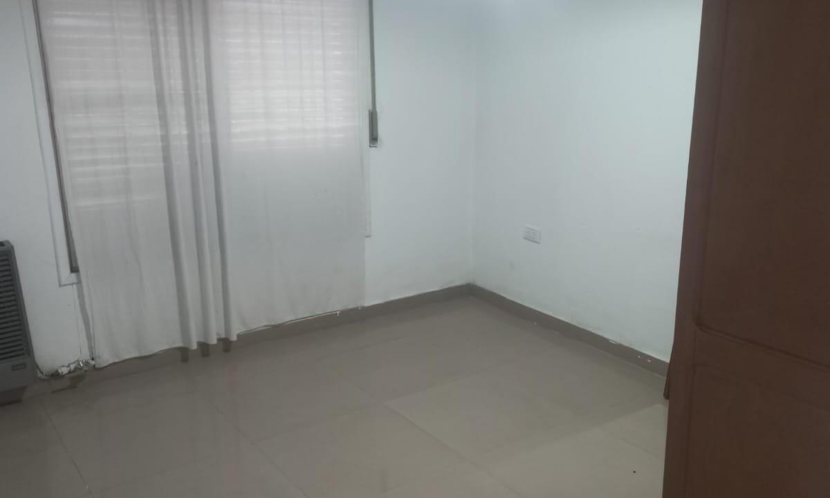 Venta Casa 6 Ambientes Patio y Jardin Ezeiza 5