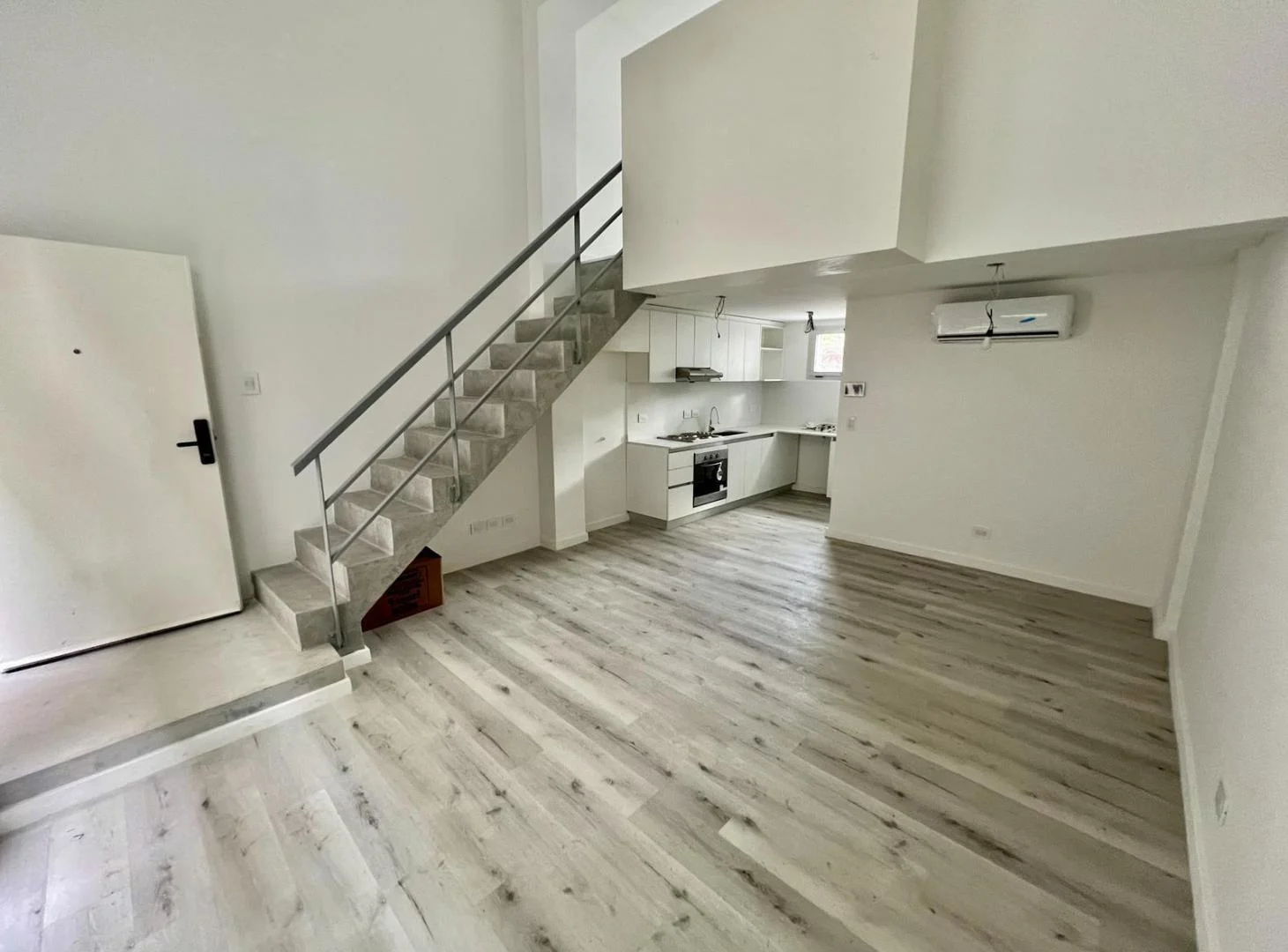 VENTA DEPARTAMENTO DUPLEX 2 AMBIENTES COMO A ESTRENAR FULL AMENITIES "LA FÁBRICA" OLIVOS