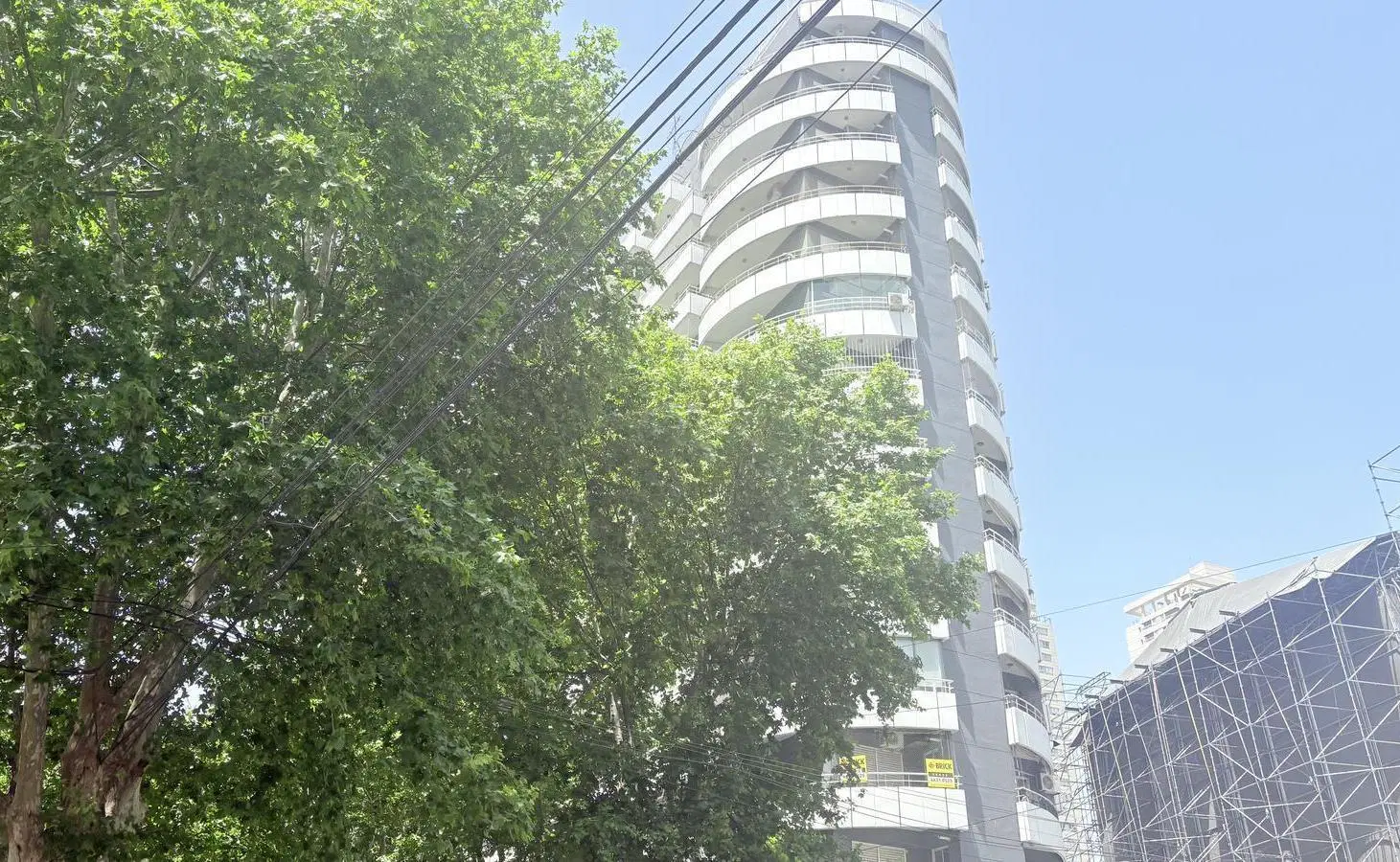 VENTA DEPARTAMENTO 2 AMBIENTES FRENTE 2 BALCONES LAVADERO AMENITIES SEGURIDAD TORRE EN CABALLITO 1