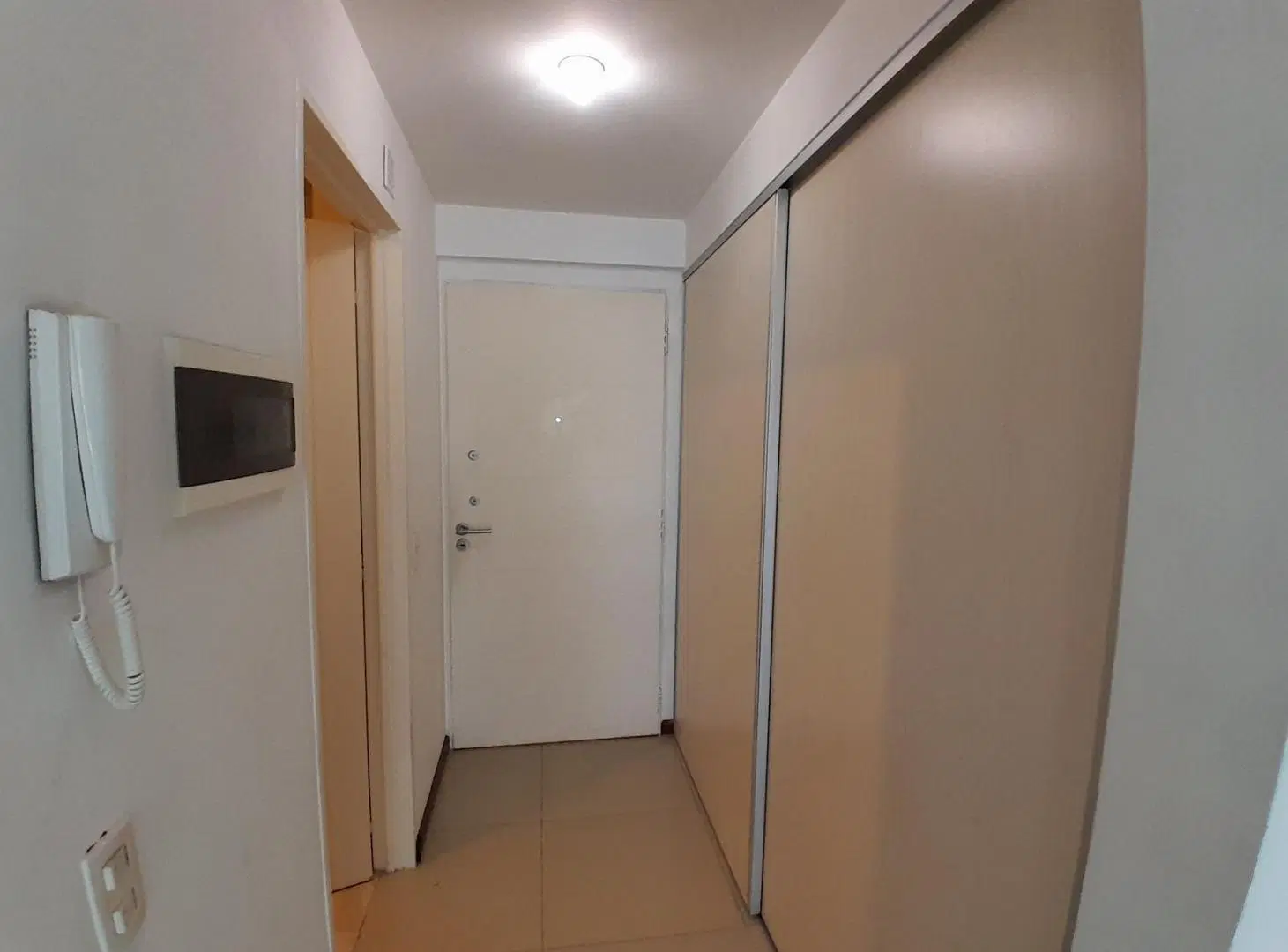 VENTA O ALQUILER DEPARTAMENTO MONOAMBIENTE DIVISIBLE DE CATEGORIA, APTO PROFESIONAL, CENTRO 2