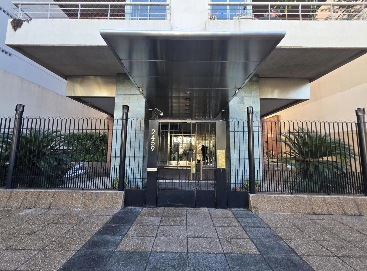 VENTA DEPARTAMENTO DUPLEX 5 AMB TERRAZA PROPIA CON QUINCHO Y PARRILLA EN VILLA DEL PARQUE. 2
