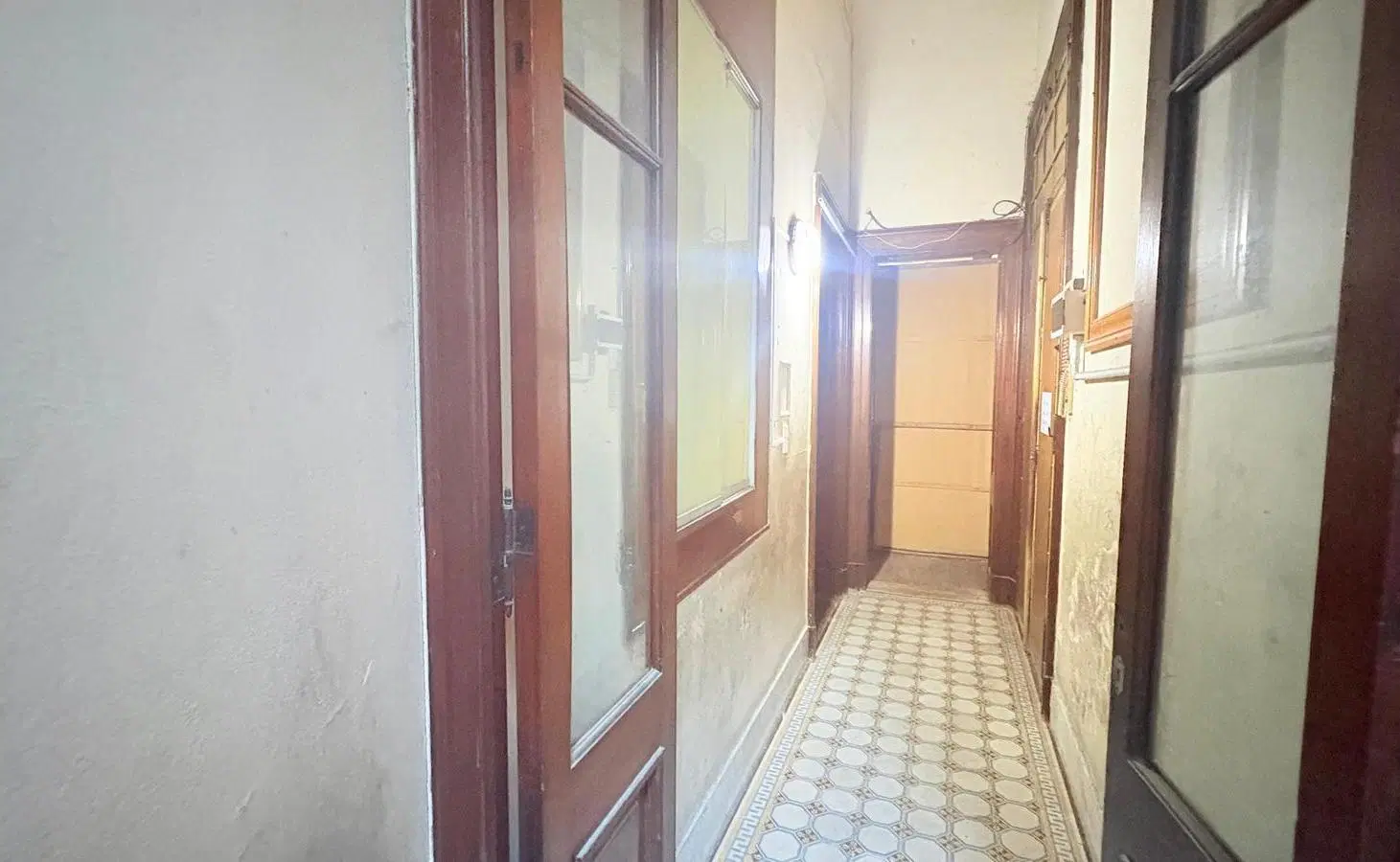 OPORTUNIDAD INVERSIÓN: VENTA DEPARTAMENTO, 214 M², 11 HABITACIONES, TIPO HOSTEL EN BALVANERA 4