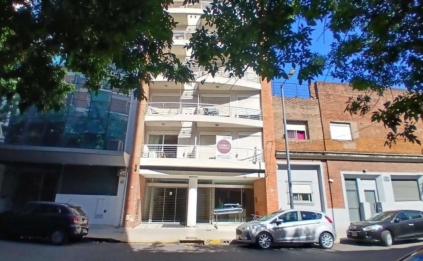 VENTA DEPARTAMENTO 2 AMBIENTES AL FRENTE BALCON EN ALMAGRO 2