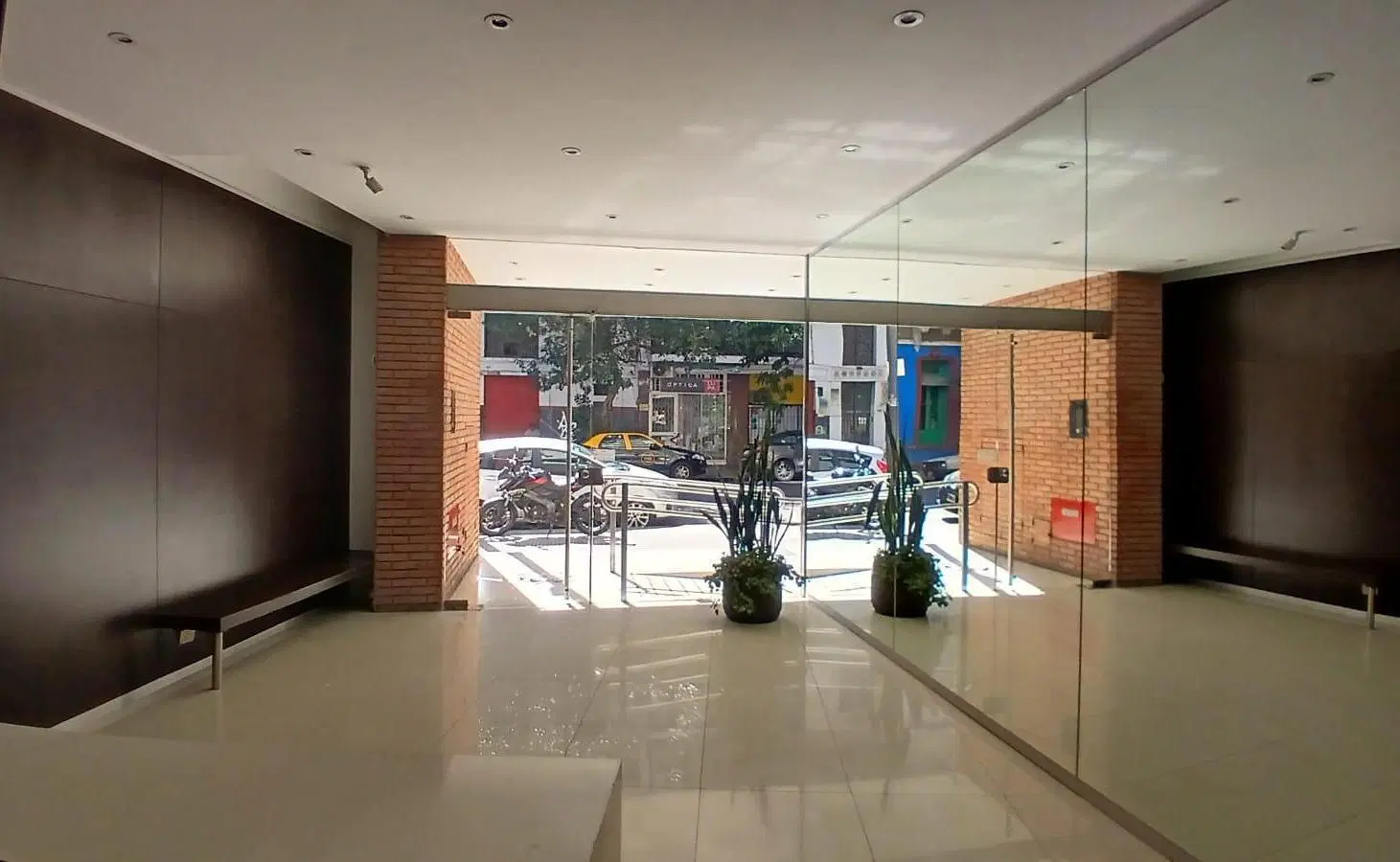 VENTA DEPARTAMENTO 2 AMBIENTES AL FRENTE BALCON EN ALMAGRO 3