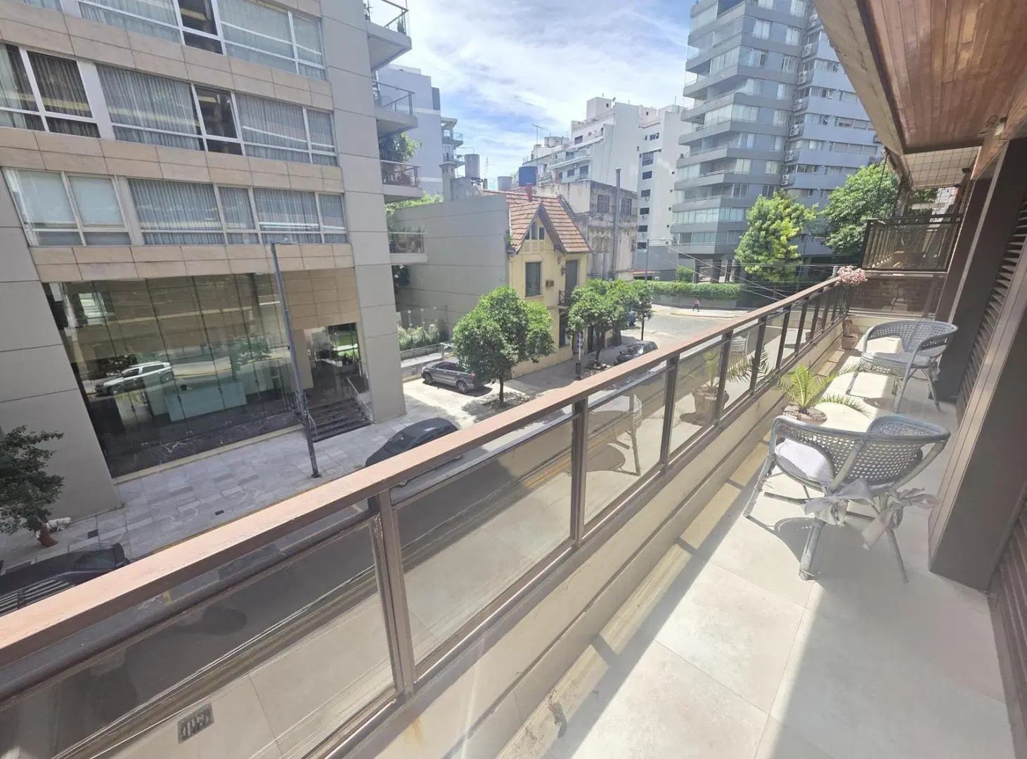 VENTA DEPARTAMENTO 5 AMBIENTES MÁS DEP. Y COCHERA EN PALERMO. 5