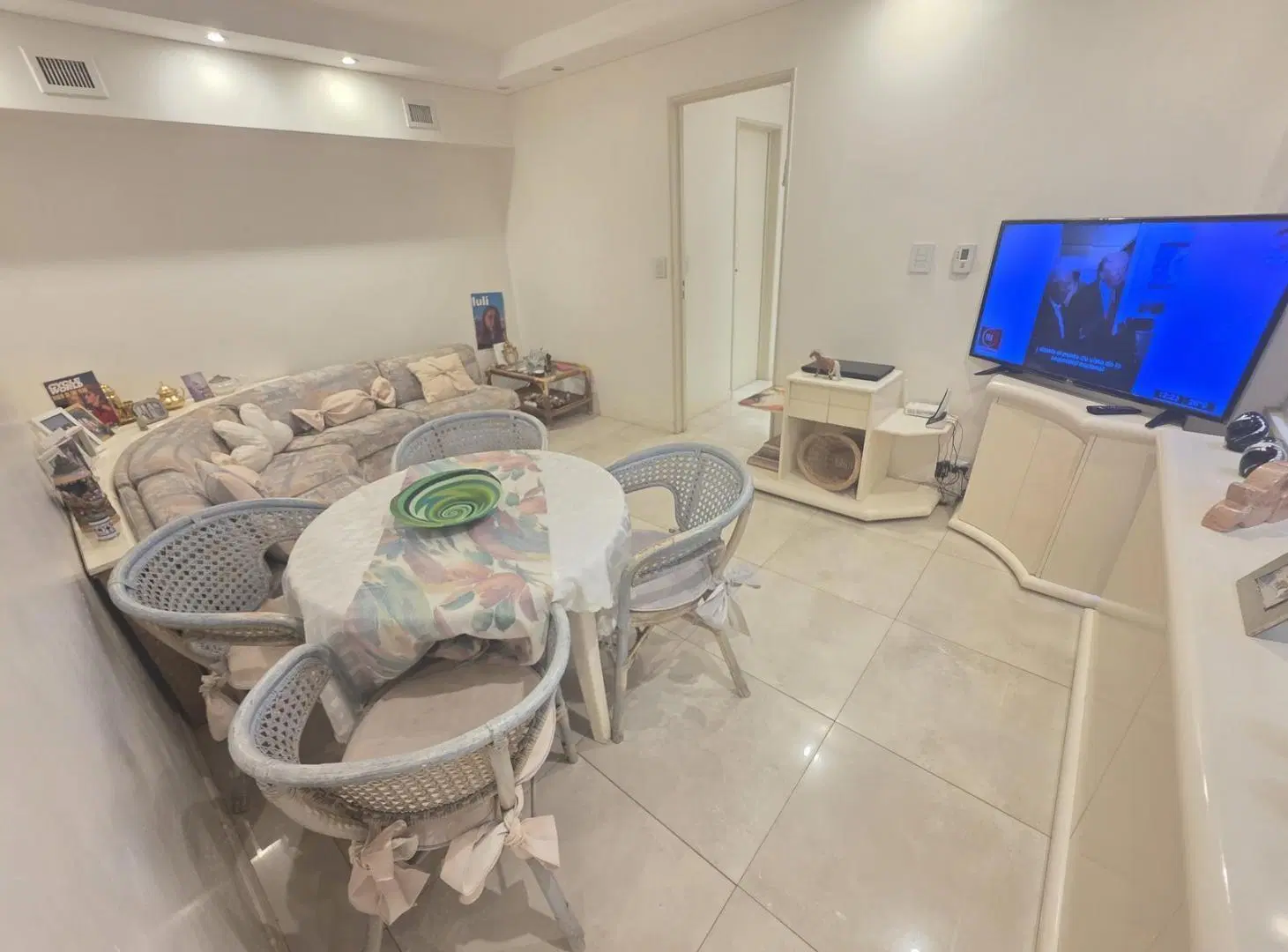 VENTA DEPARTAMENTO 5 AMBIENTES MÁS DEP. Y COCHERA EN PALERMO. 4