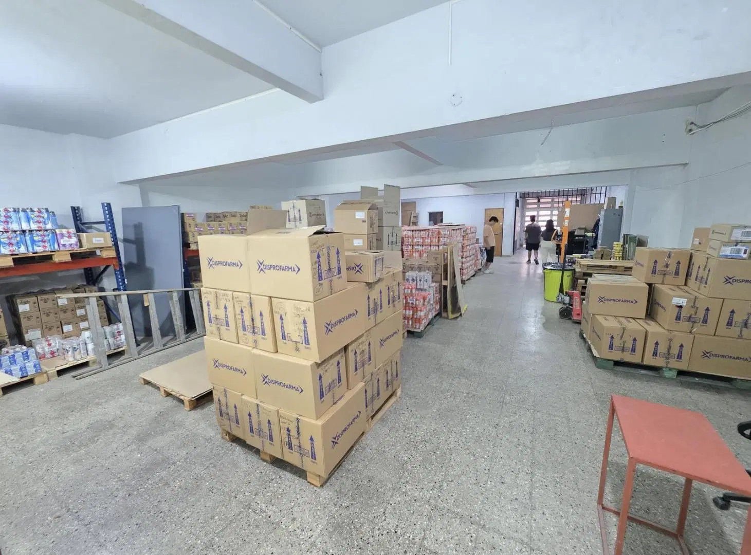 ALQUILER DEPÓSITO / GALPÓN EN VILLA GRAL MITRE 4