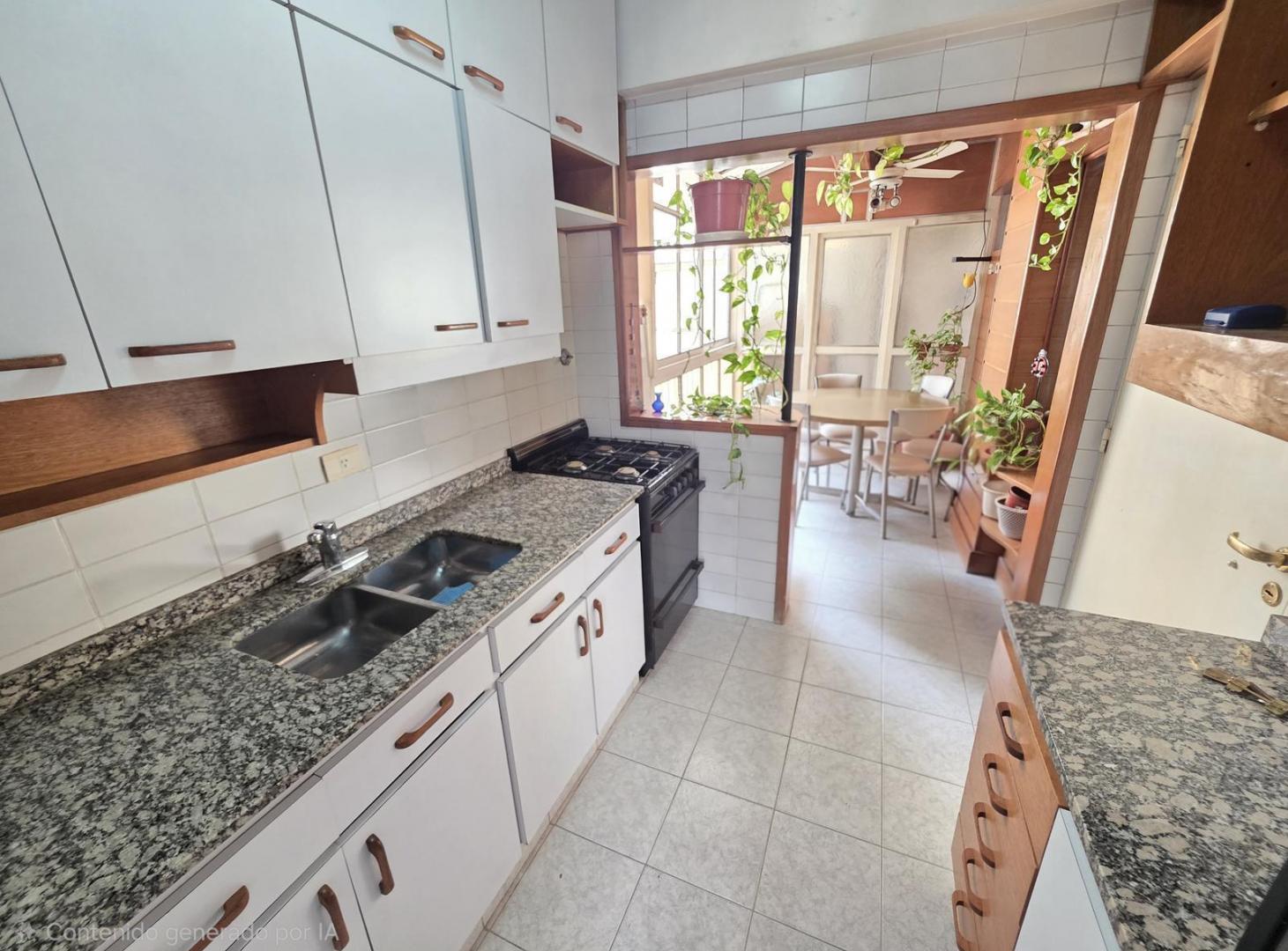 Foto de VENTA DEPARTAMENTO 3 AMBIENTES CON COCHERA EN RECOLETA, imagen 1