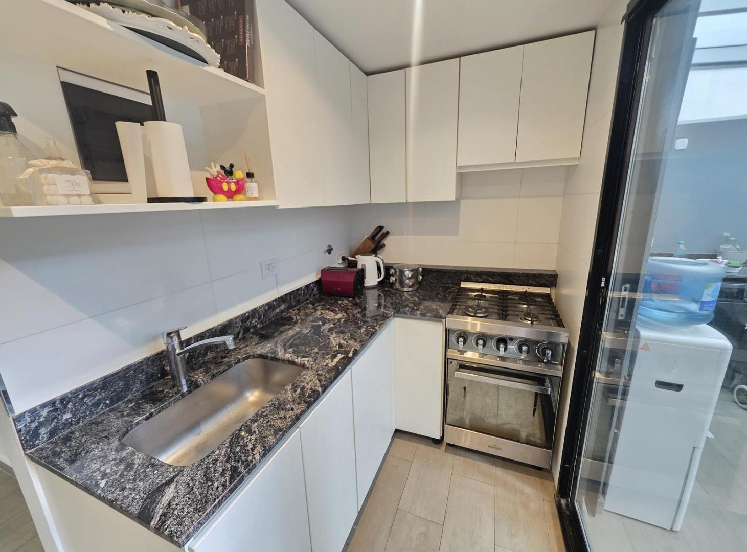 Foto de VENTA DEPARTAMENTO 4 AMBIENTES CON COCHERA, AMENITIES EN FLORES, imagen 5
