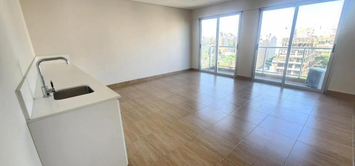 Foto de VENTA DEPARTAMENTO 2 AMBIENTES NUEVO CON AMENITIES Y SEGURIDAD EN FLORES, imagen 2
