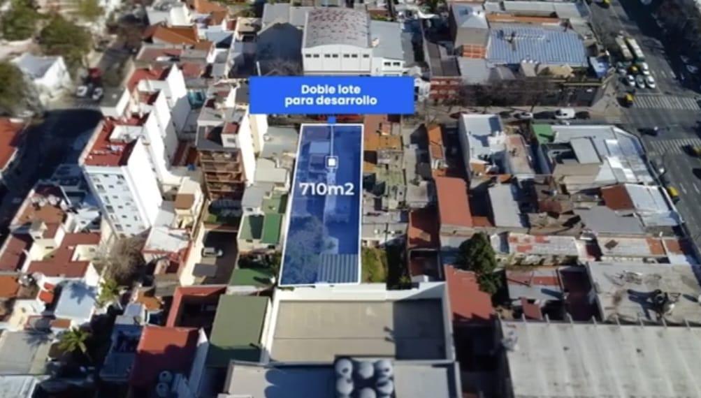Foto de TERRENO 710m2 LOTE DOBLE FRENTE UNIFICADO DESARROLLO POTENCIAL, imagen 1