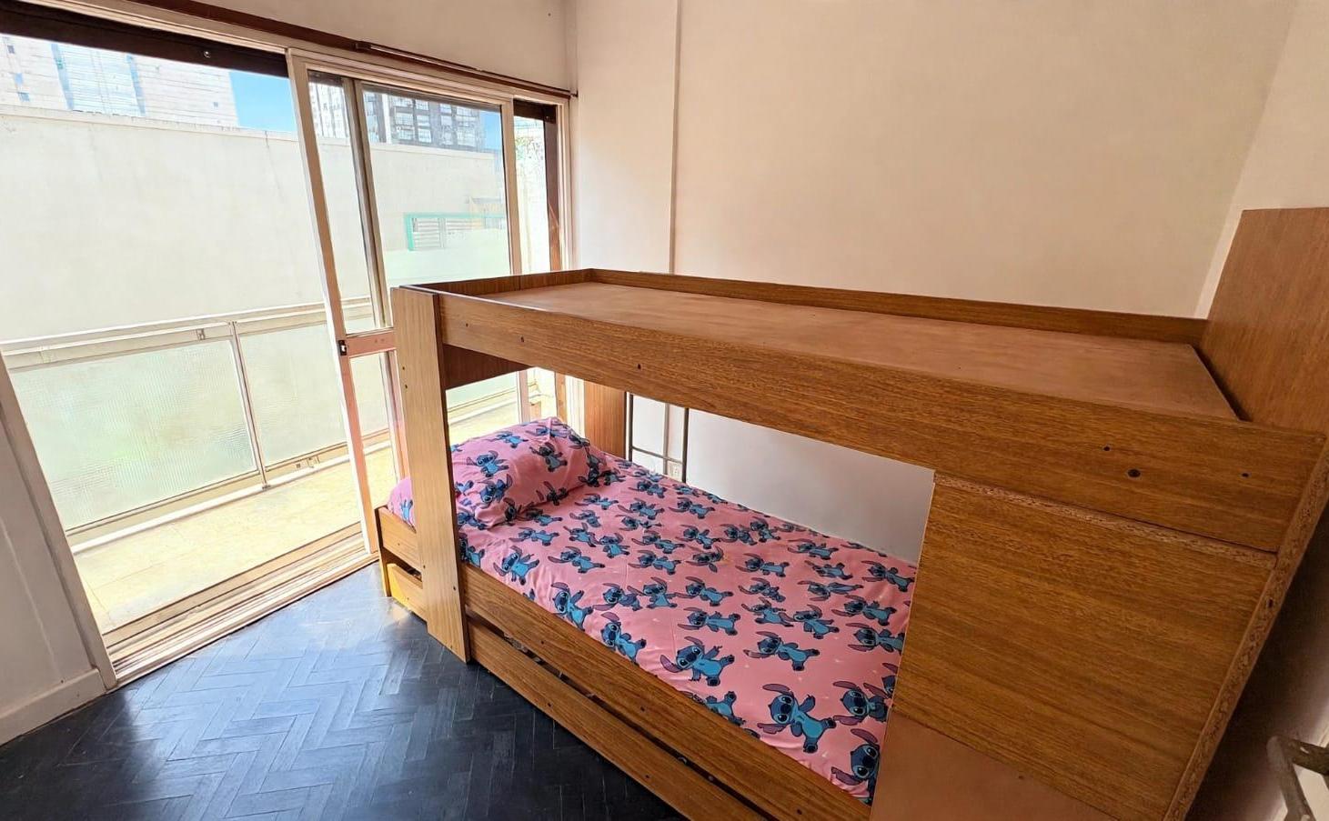 Foto de VENTA DEPTO 3 AMBIENTES CON BALCÓN - A REFACCIONAR – BALVANERA – AV, imagen 3