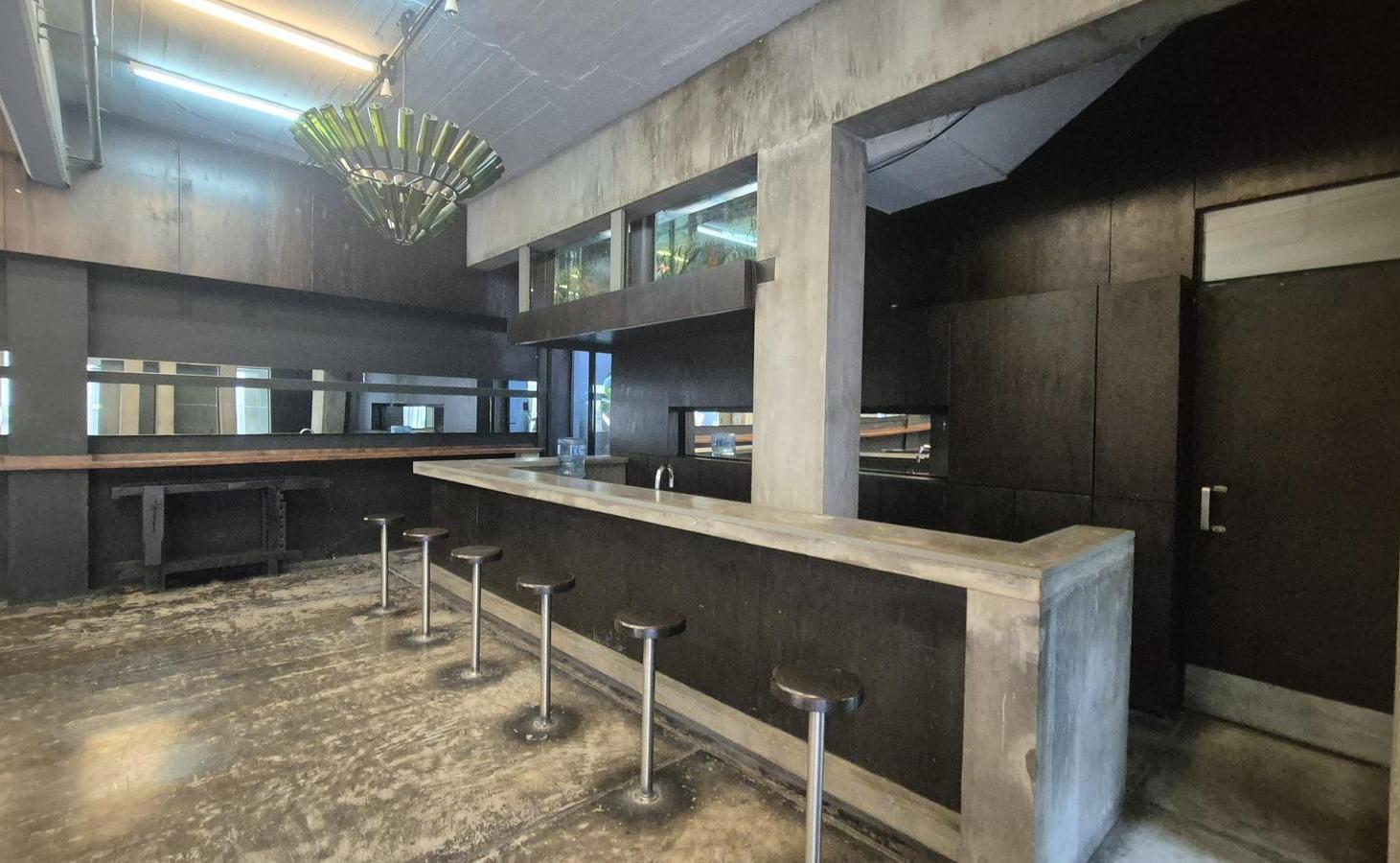 Foto de EDIFICIO CORPORATIVO EN BLOQUE OFICINAS VILLA CRESPO 1400M2 CON COCHERAS, imagen 3