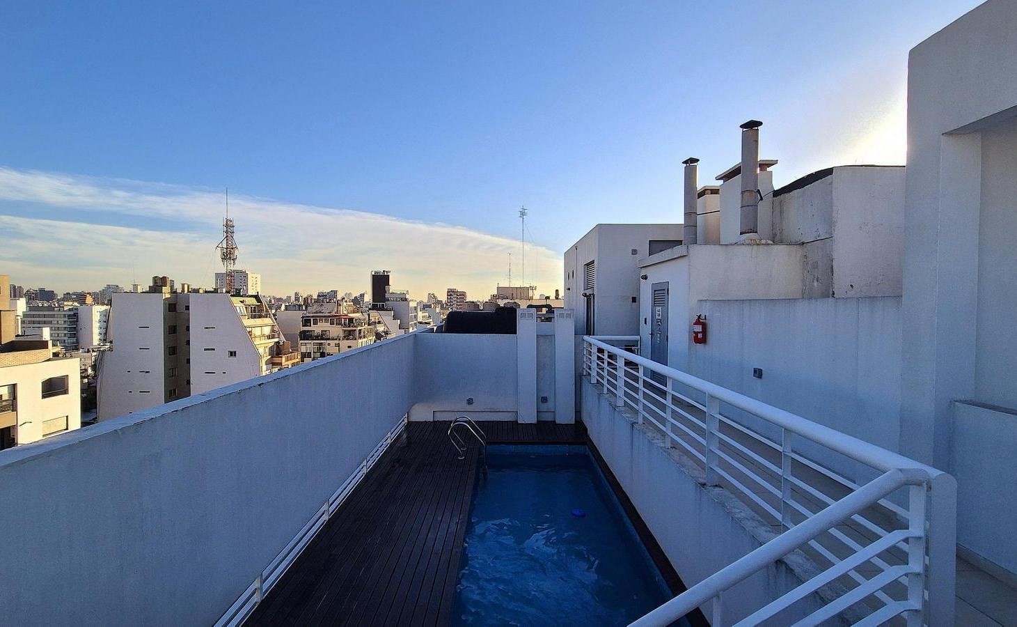 Foto de ALQUILER DEPARTAMENTO 2 AMBIENTES BALCON ATERRAZADO PISCINA SOLARIUM, imagen 3