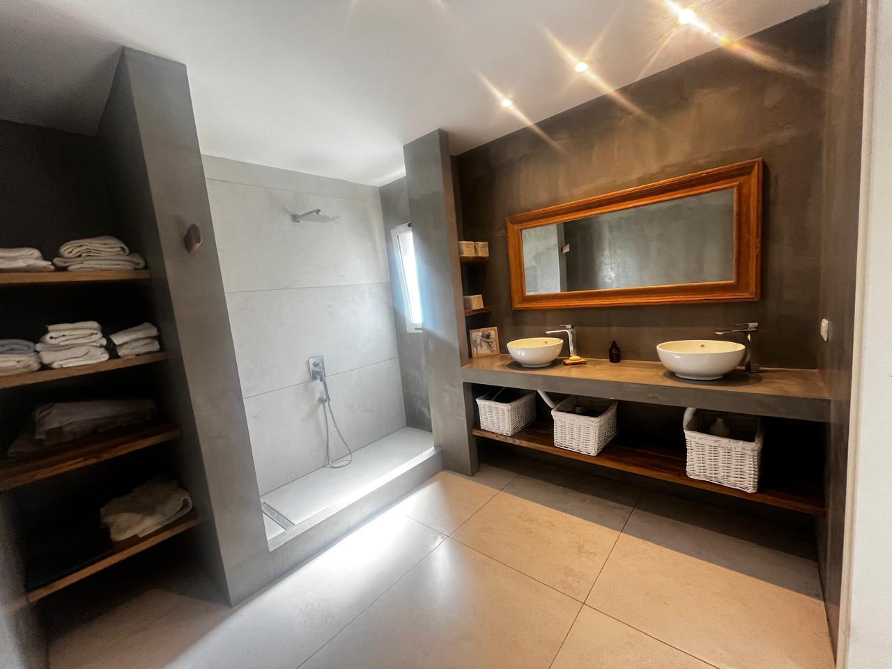 Foto de VENTA CASA 3 DORMITORIOS EN EL BARRIO PRIVADO EL AROMO DE ESCOBAR, imagen 5