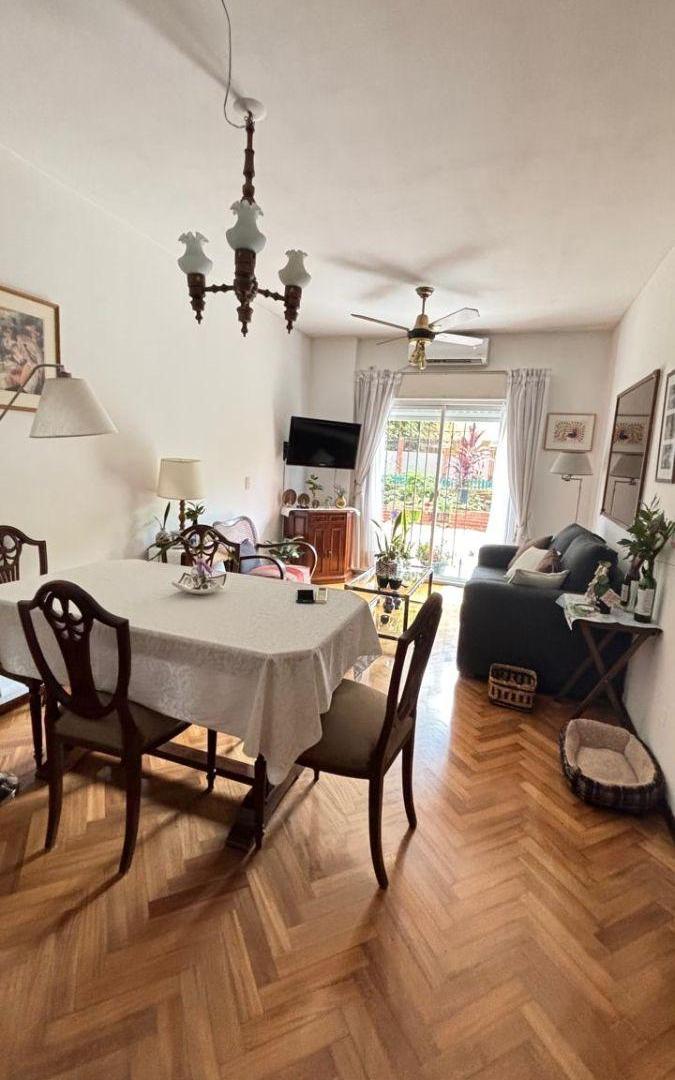 Departamento en venta 120m2 en Palermo Hollywood amplio 3 ambientes y patio grande en PB