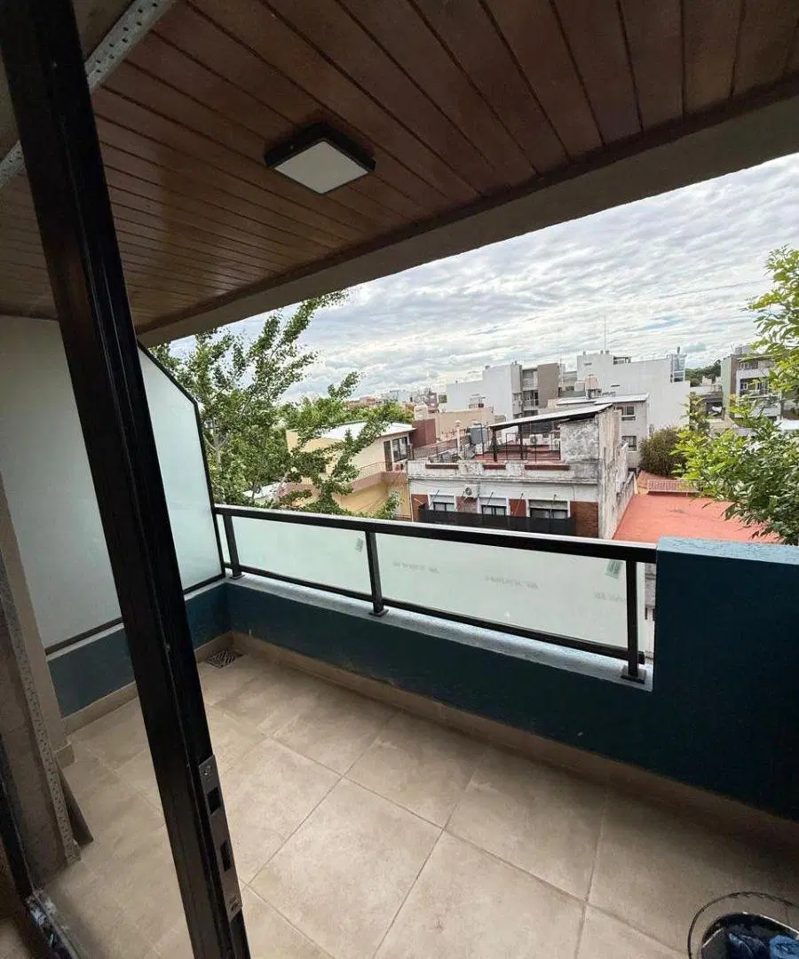 UF 4 - 1° - Monoambiente frente con balcon 2