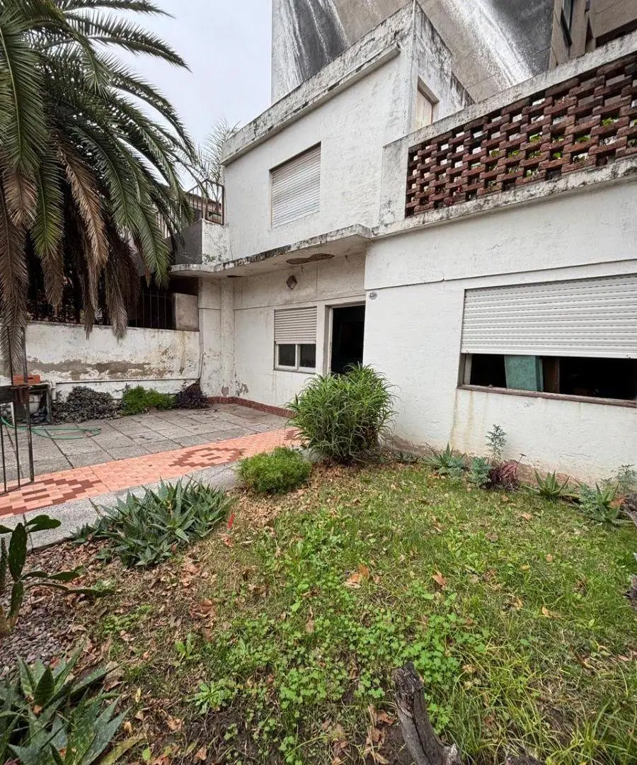 VENTA Villa Pueyrredon Casa Lote Propio 4 Ambientes Cochera Patio Terraza Cochrane 3390 130M2 APTO C 3