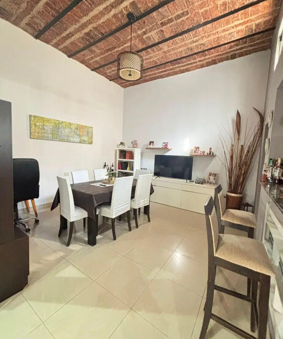 4 Amb VILLA URQUIZA 4 Baños Suite Parque Con Quincho/Depto 2 Amb Completo Parrilla 220m2 PH Sin Exp 1