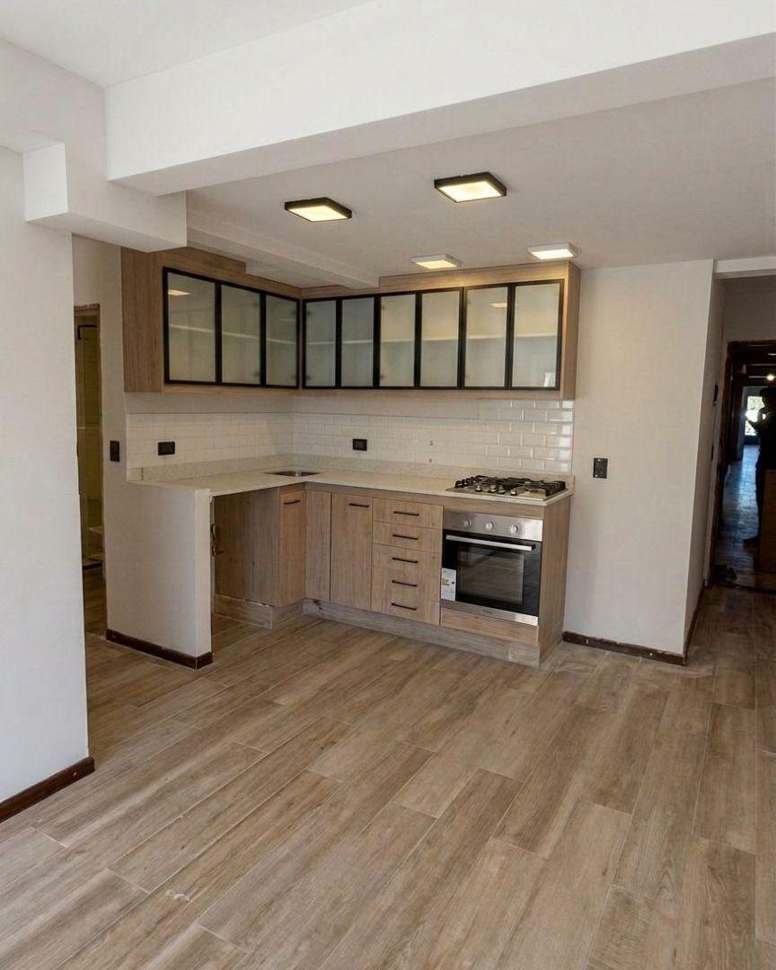 Foto de VENTA 4 ambientes MUY LUMINOSO ESTRENAR balcon ATERRAZADO 70m2 PORTERO, imagen 3