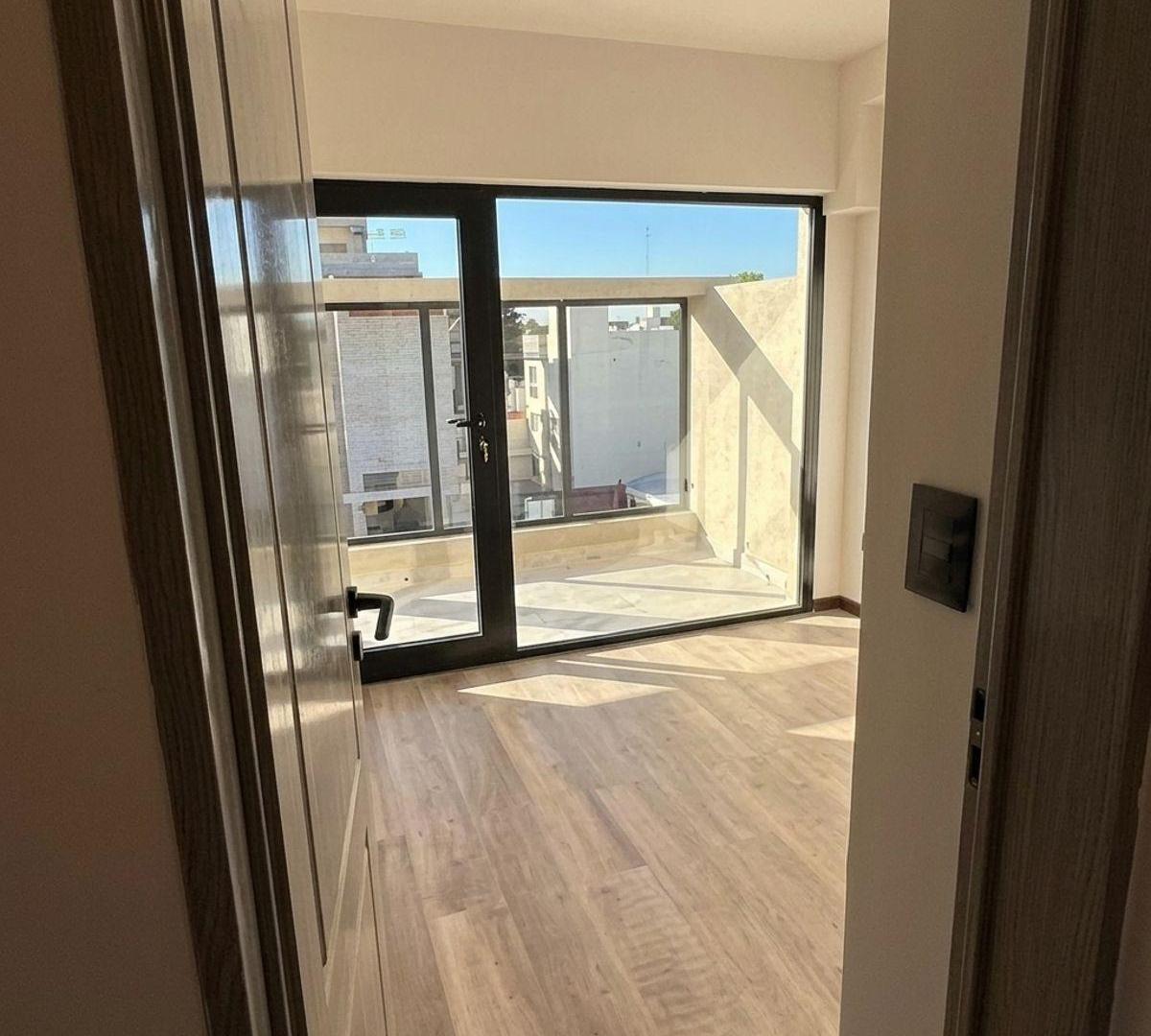 Foto de VENTA 4 ambientes MUY LUMINOSO ESTRENAR balcon ATERRAZADO 70m2 PORTERO, imagen 5