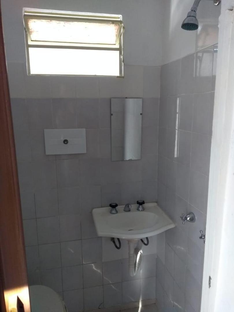 Terreno en PH con Casita Villa Tesei Hurlingham 3