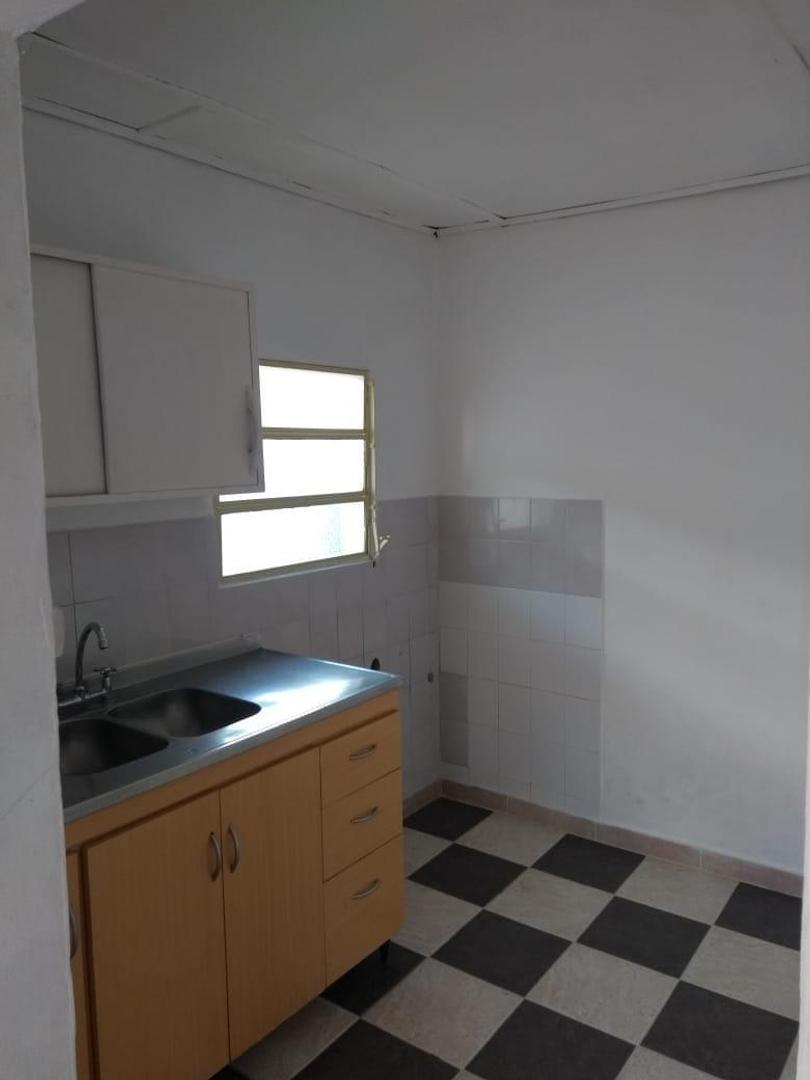 Terreno en PH con Casita Villa Tesei Hurlingham 2