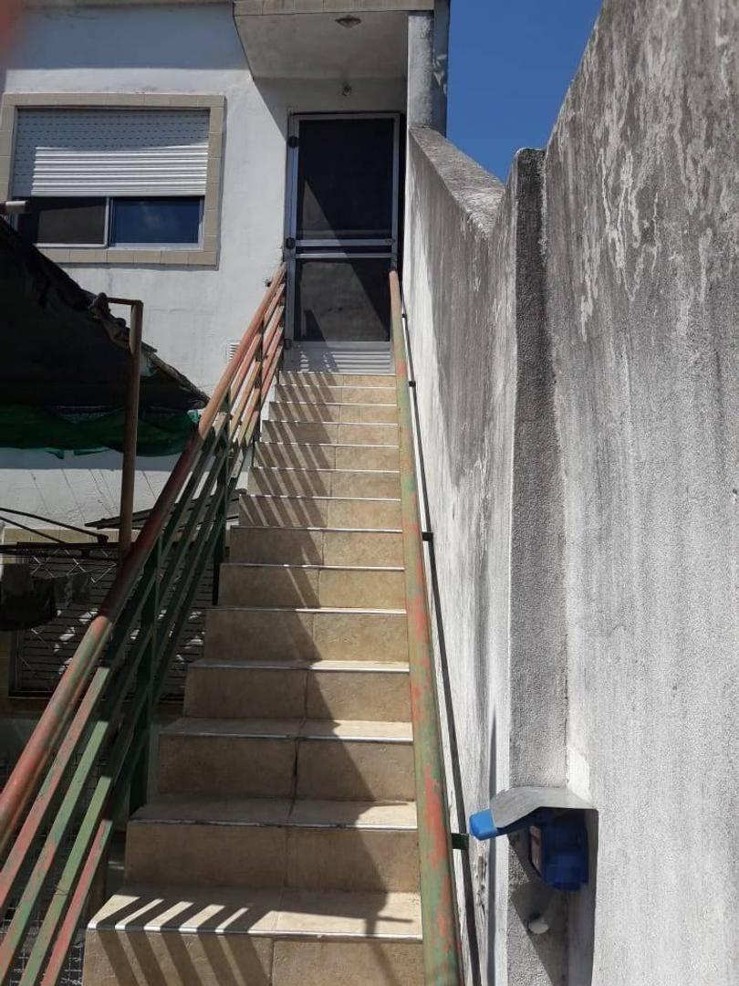 Casa de 4 Ambientes Pa. Hurlingham 2