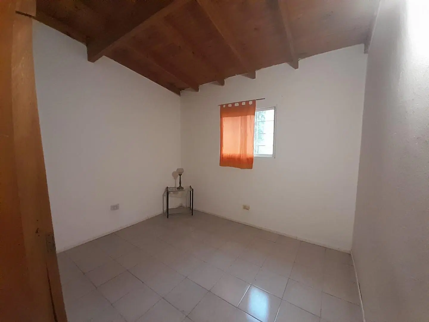 Departamento PH 2 ambientes Moron 2