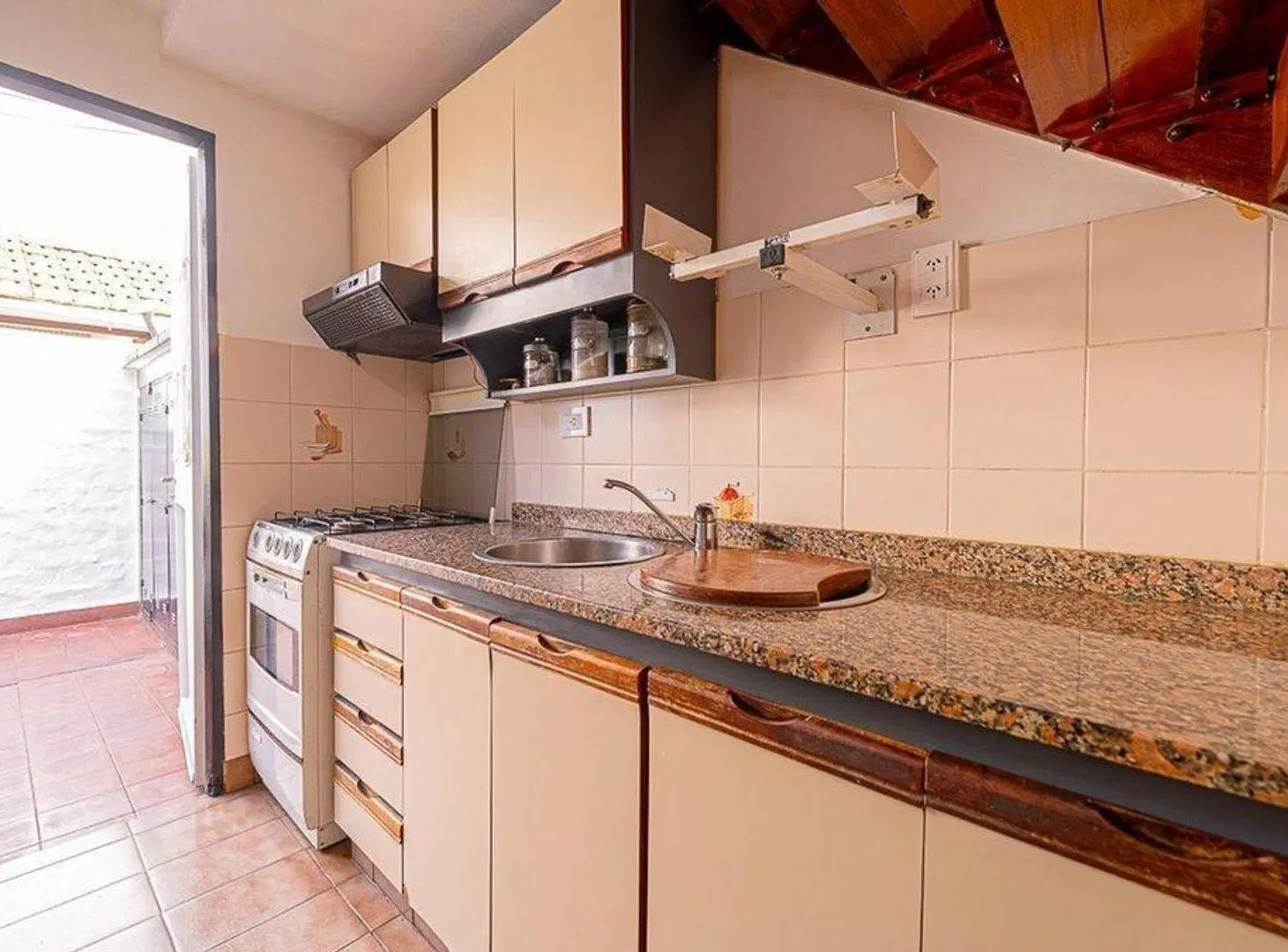 DUPLEX DE 2 AMBIENTES RAMOS MEJIA 2