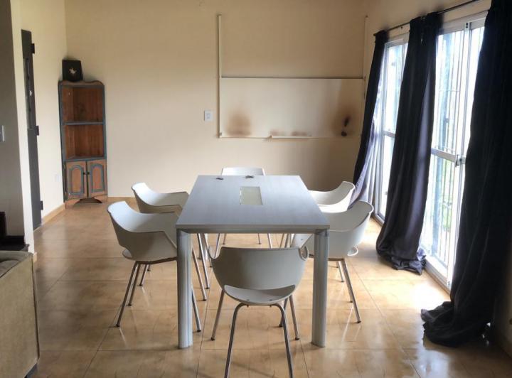 Casa en  ALQUILER PERMANENTE Punta Chacra Roldan 4