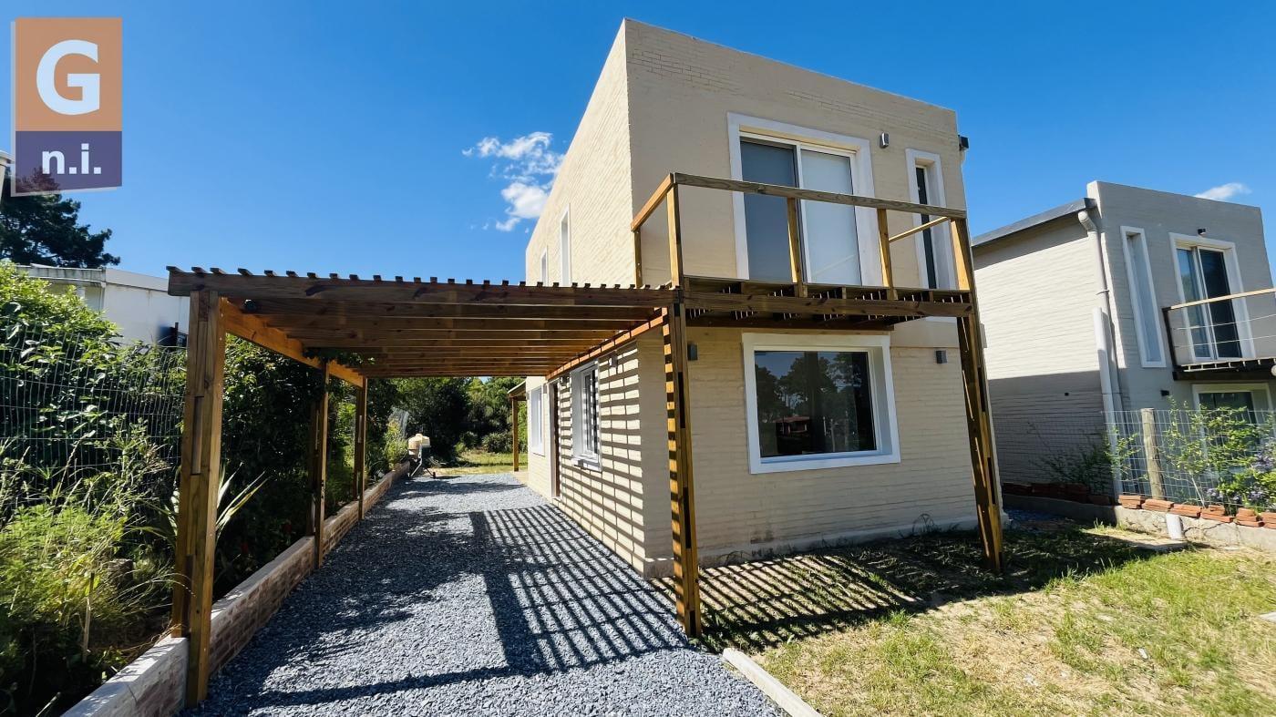 Casa en Piriápolis (Punta Colorada) Ref. 6903 - Precio por dia