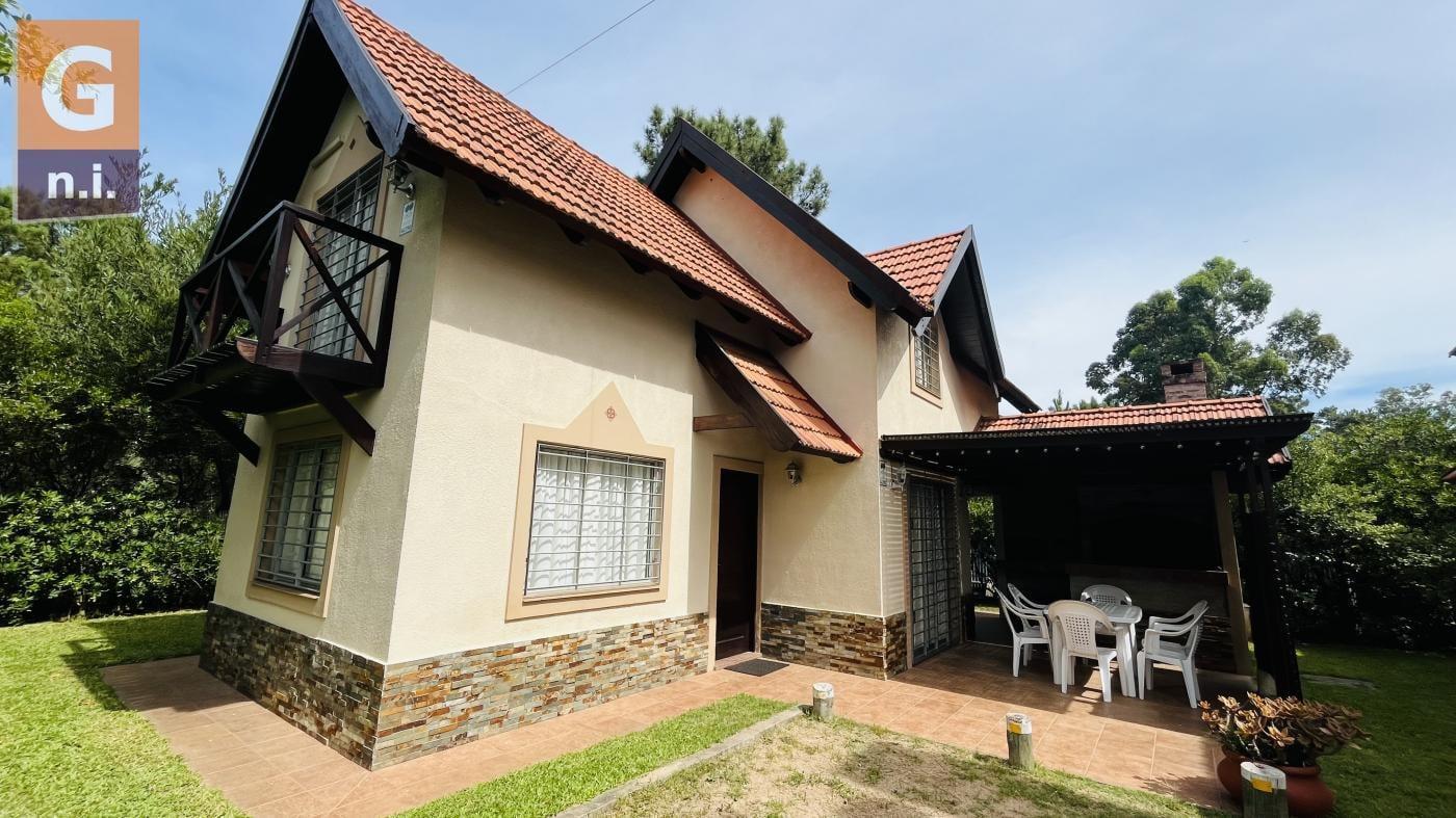 Casa en Piriápolis (Punta Colorada) - Precio por dia
