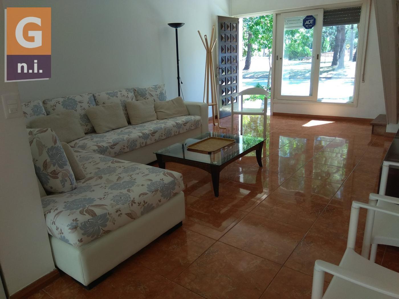 Casa en Punta del Este (Aidy Grill) - Ref. 4240 - Alquiler por día