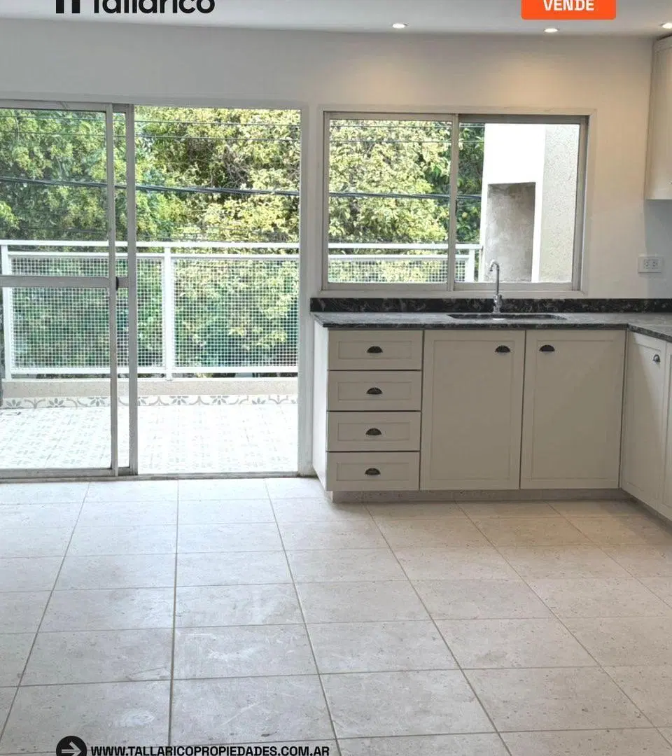 Alvear 2700 - Casa de pasillo remodelada - 2 dormitorios, balcón y parrillero 5