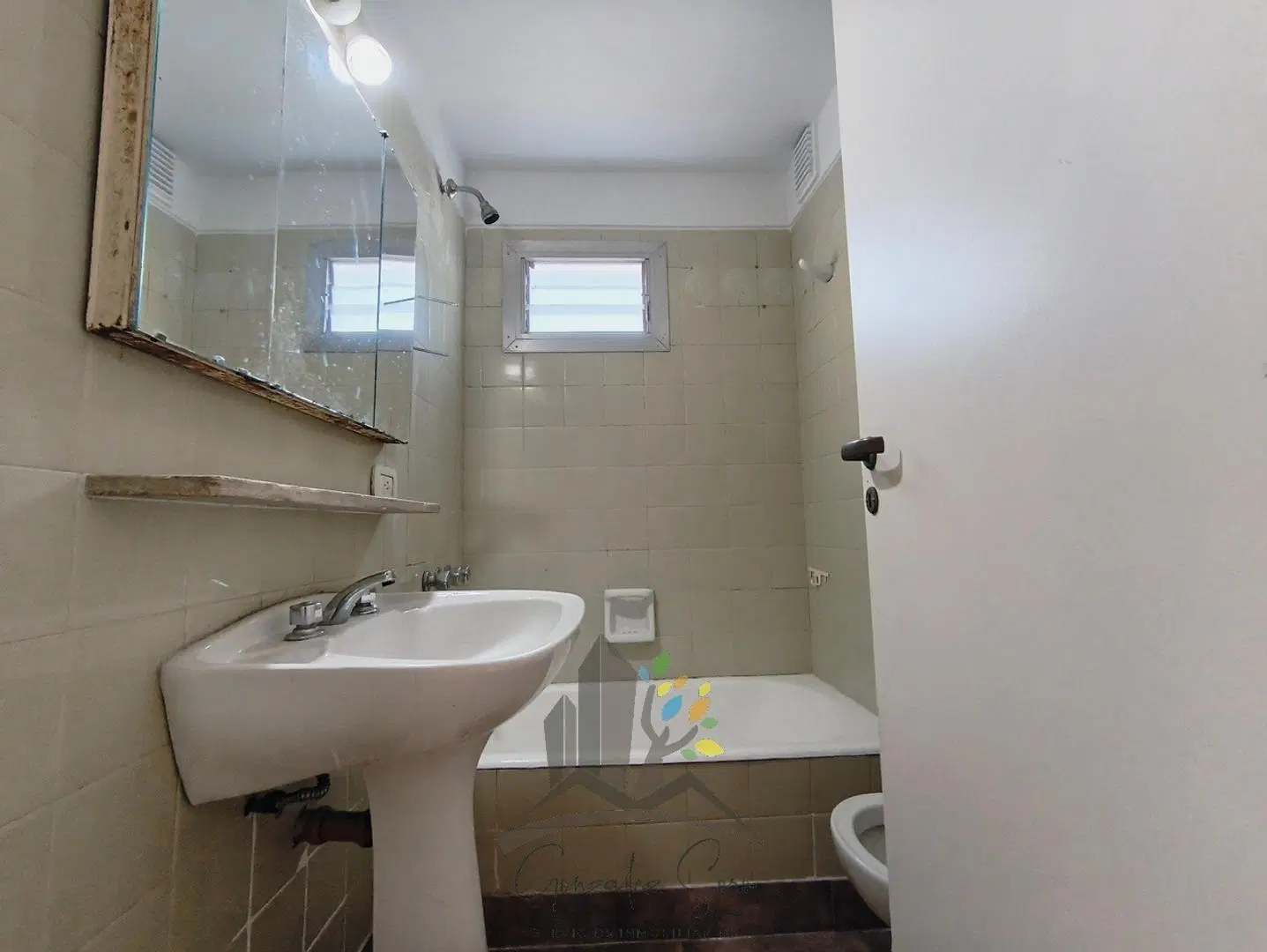 VENTA – DEPARTAMENTO DE 3 AMBIENTES CON BALCÓN AL FRENTE 4