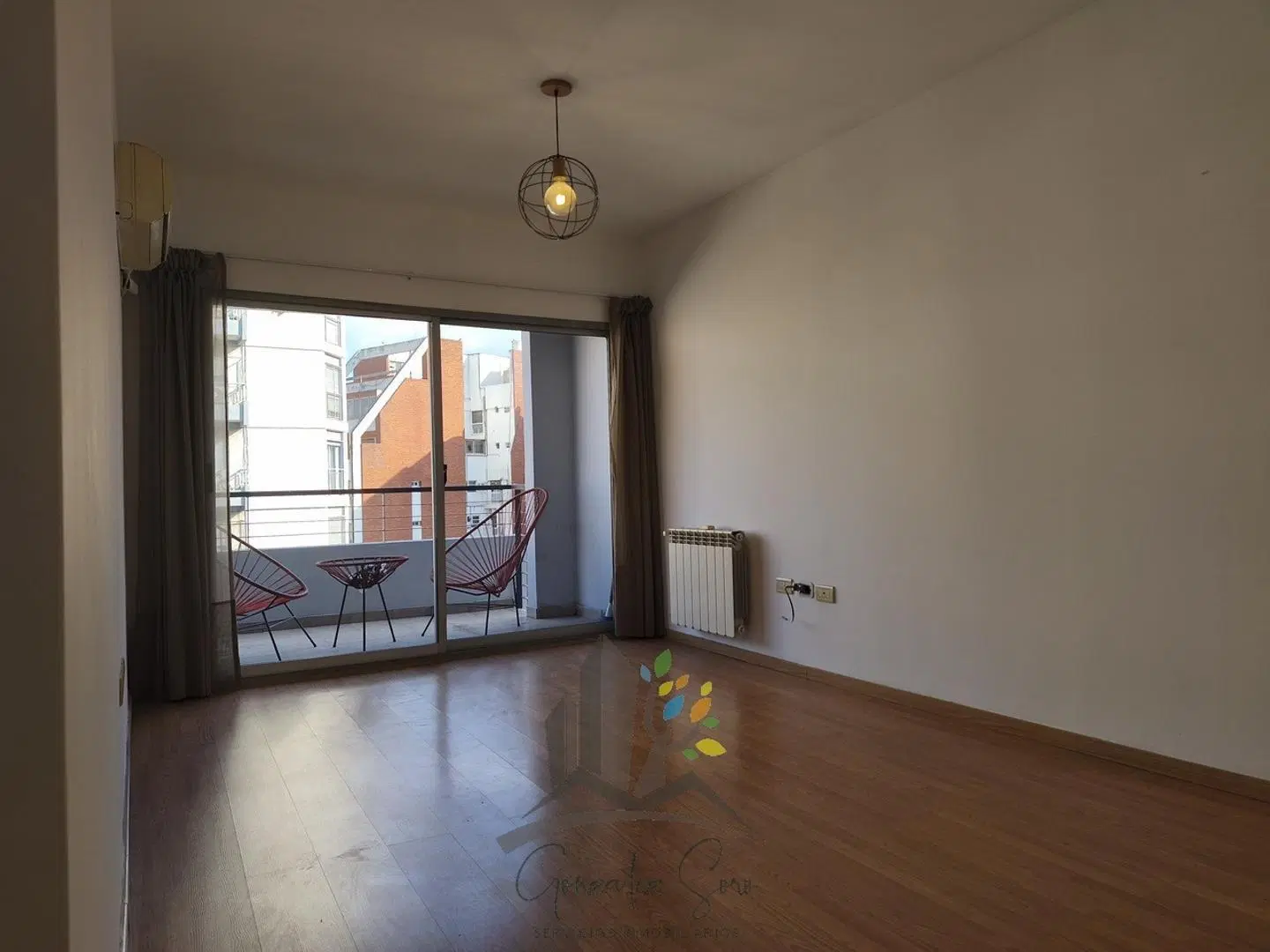 ALQUILER – EXCELENTE DEPARTAMENTO DE 2 AMBIENTES CON BALCÓN, 8