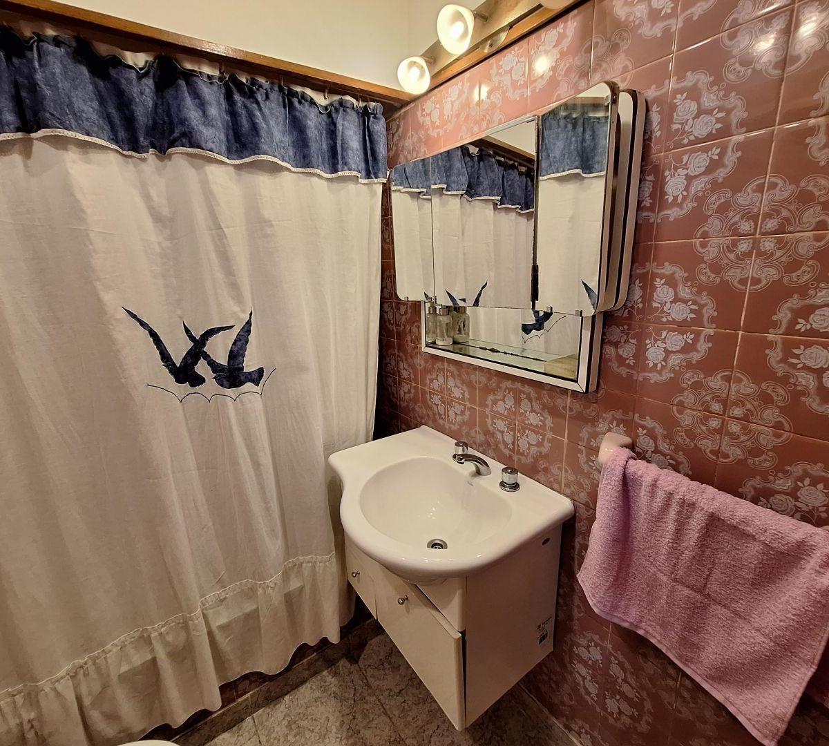 Casa 5 Ambientes. | Founroge Al 3000 5