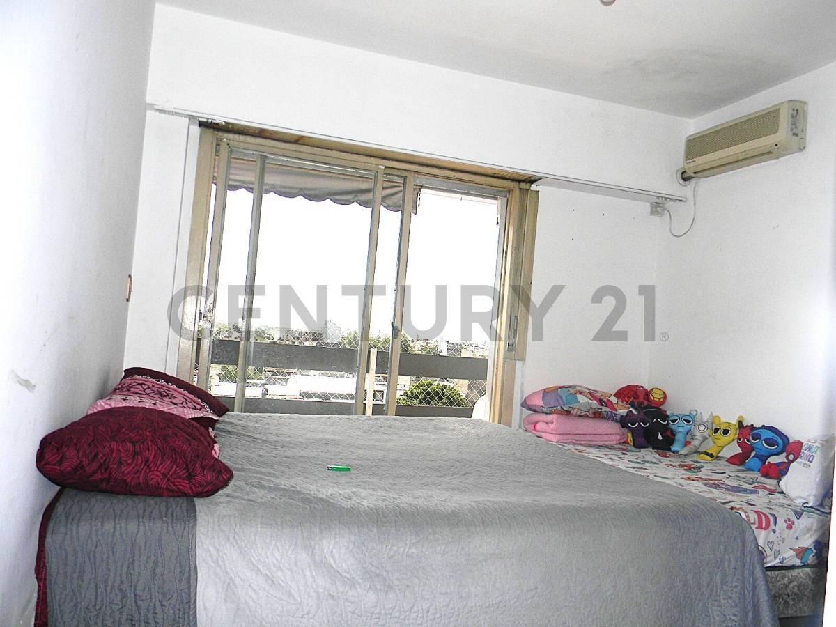 Departamento de 3 Ambientes en Venta – Lanús Centro 2