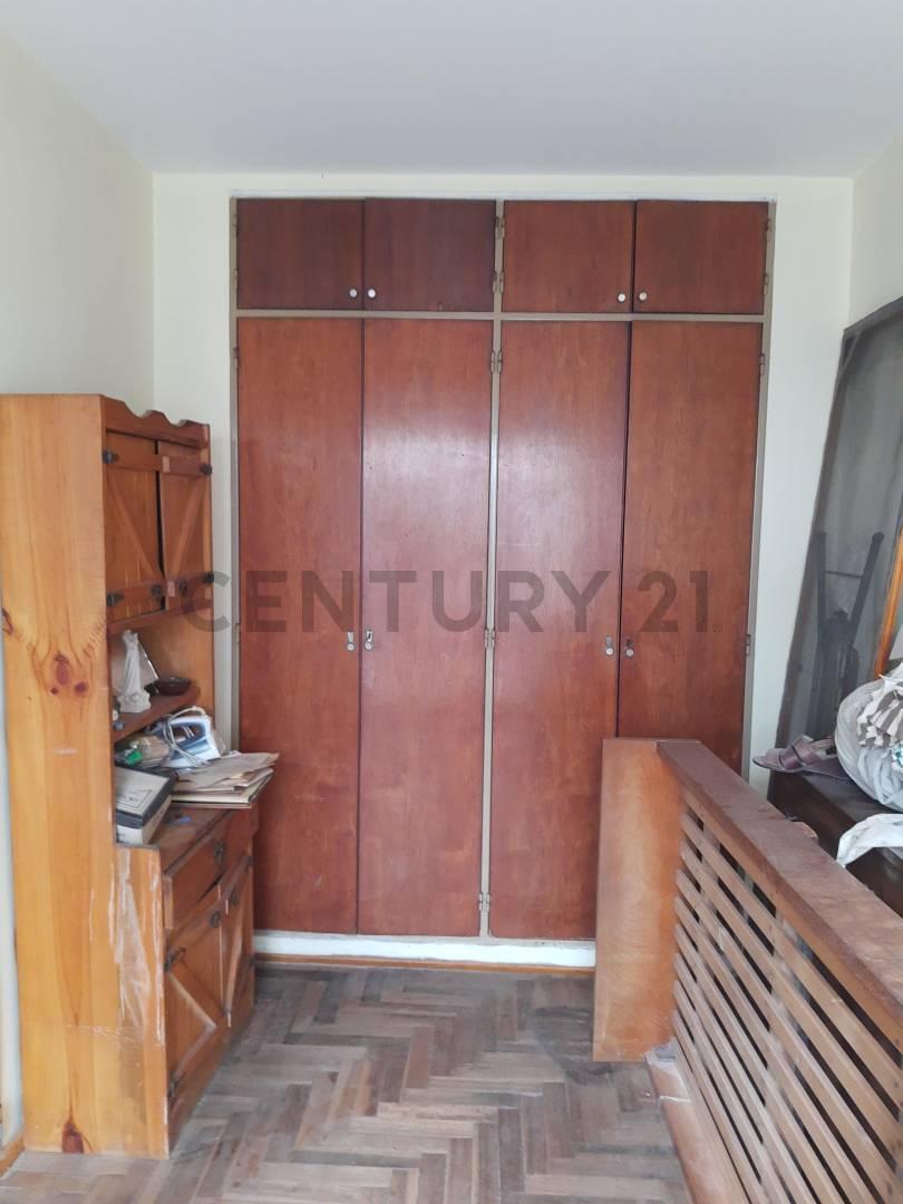 Venta Casa Centrica en PH, 4 Amb - Ubicada en Pleno Centro de San Martin. Apto Credito! 5