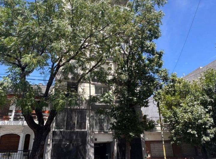DEPARTAMENTO EN ALQUILER MONOAMBIENTE, CALLE CARACAS 1012, CAPITAL FEDERAL 2