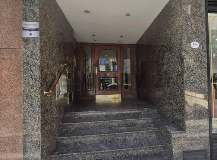 DEPARTAMENTO EN ALQUILER 4 AMBIENTES EN RECOLETA 4