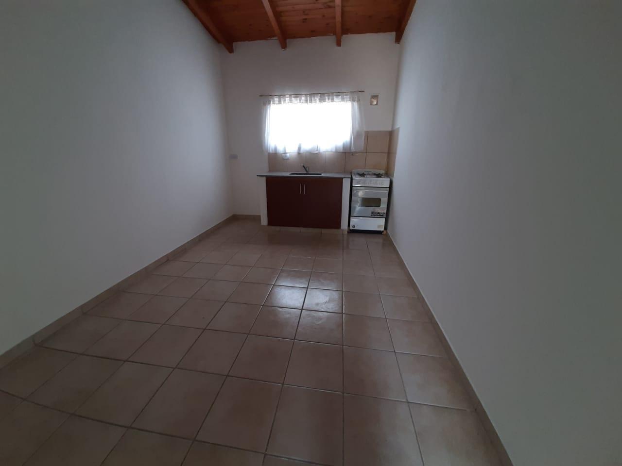 Alquiler departamento 1 dormitorio zona centro Neuquen