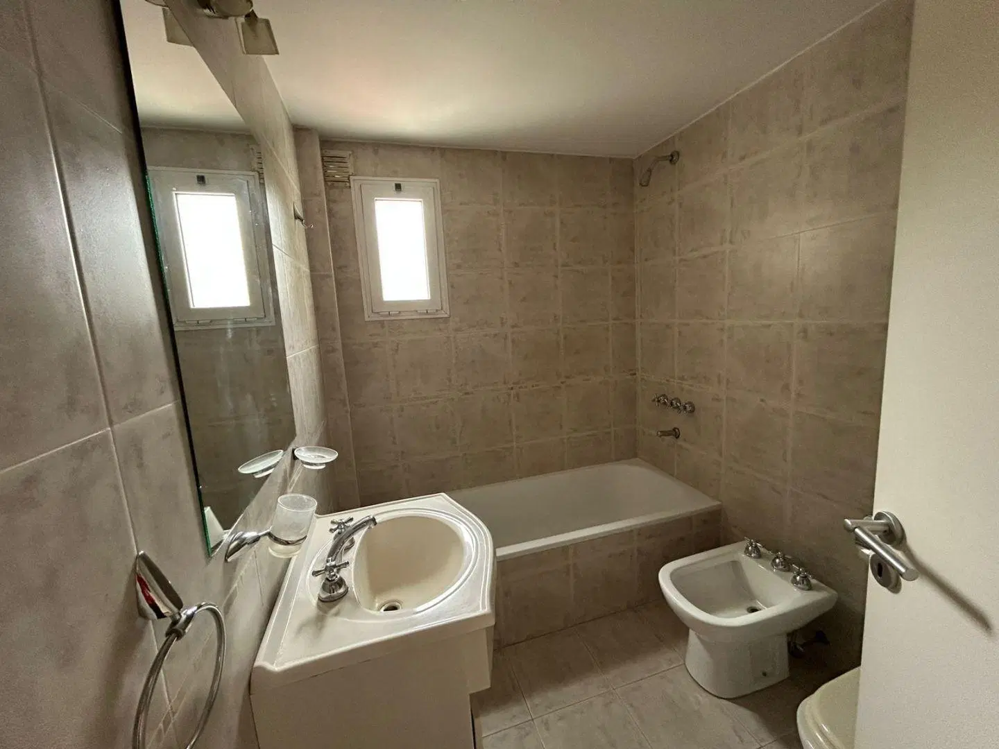 VENTA Departamento 2 dormitorios NEUQUEN Centro 1