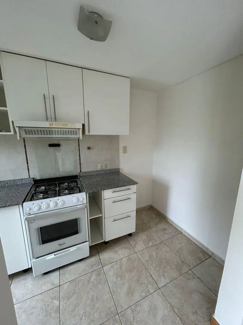 VENTA Departamento 2 dormitorios NEUQUEN Centro 3