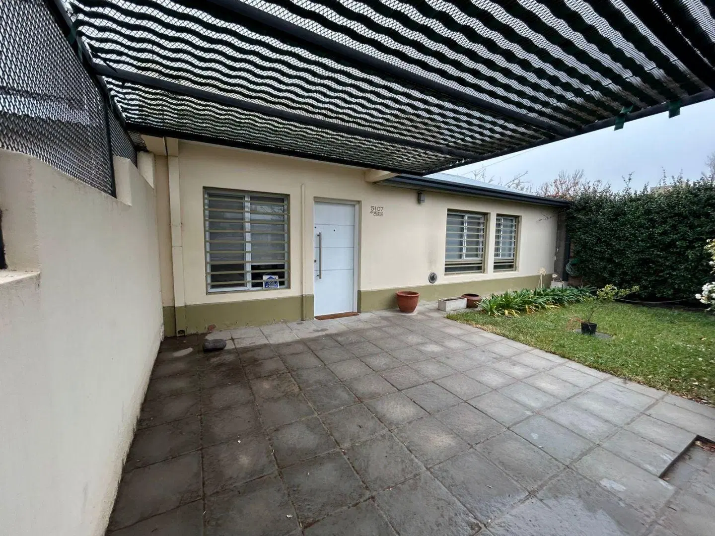 Casa en venta 2 dormitorios, apto crédito Neuquen Capital 5