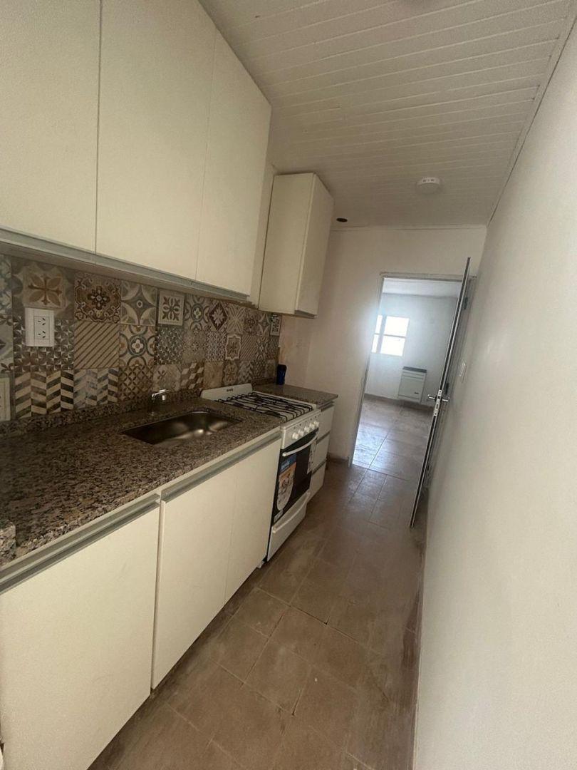 Foto de ALQUILER DE CASA 2 DORMITORIOS NEUQUEN, imagen 2