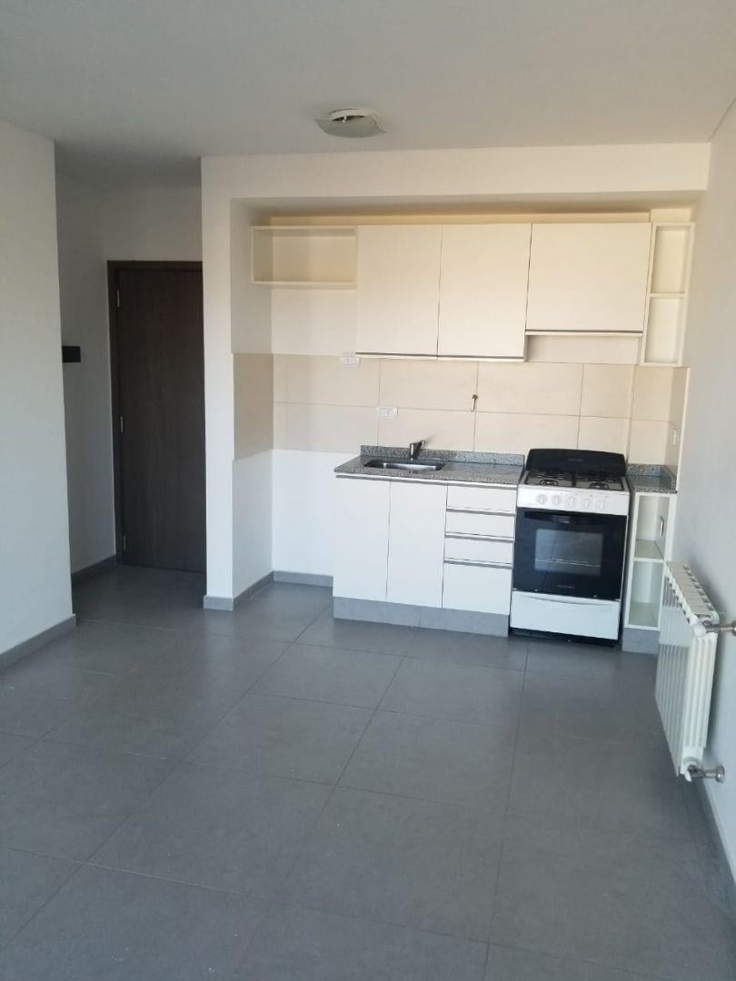 Foto de Alquiler de Departamento 1 DORMITORIO en CENTRO, Cipolletti., imagen 1